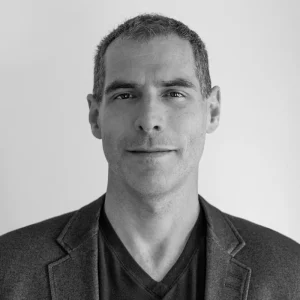 Olivier Menard portrait 2024 noir et blanc